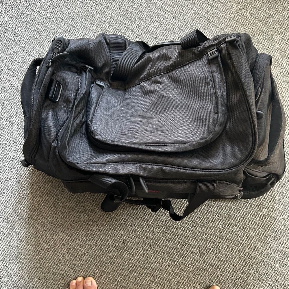 Tumi duffle bag